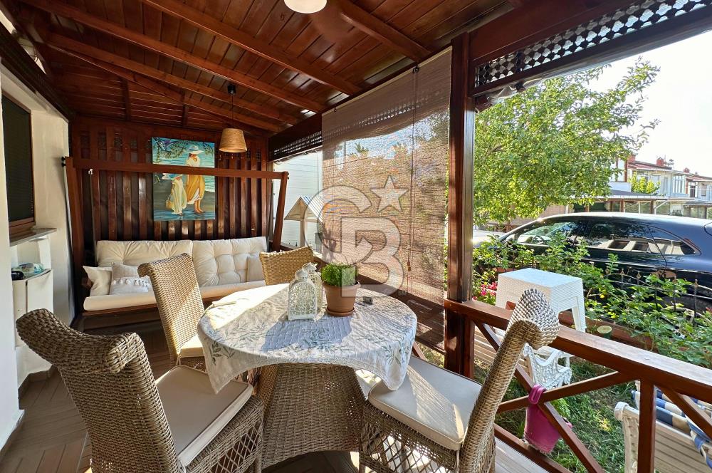 Çanakkale Lapseki'de Toprak 89 Sitesinde Köprü Manzaralı Villa