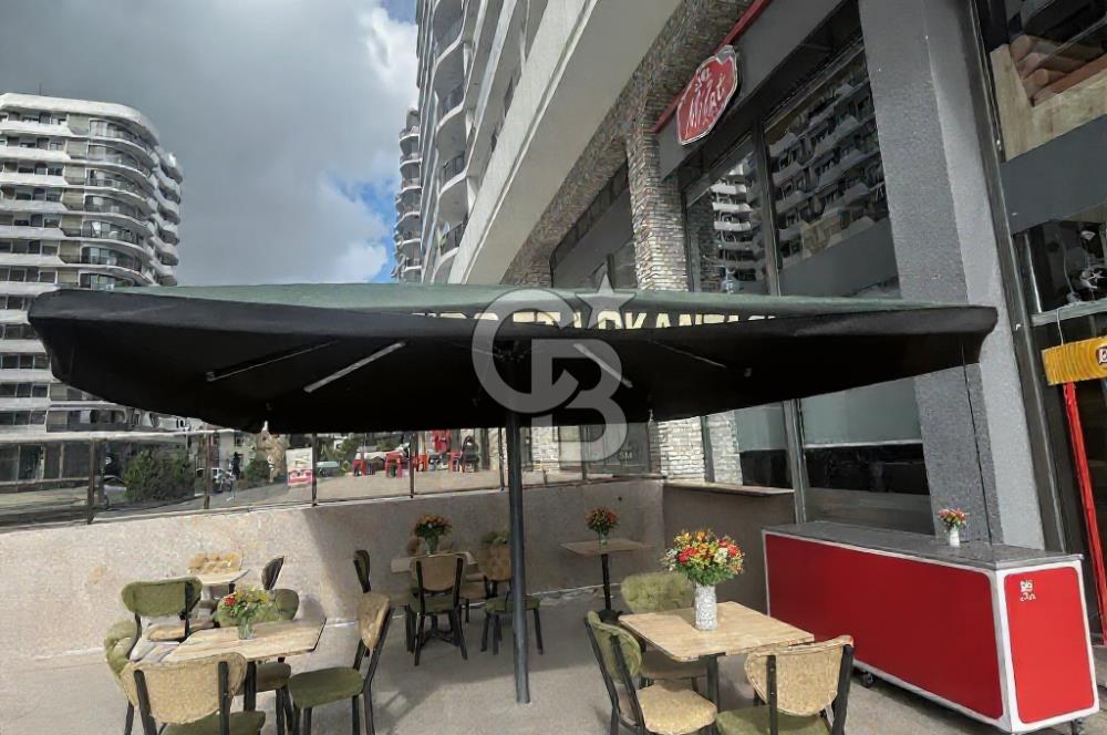 CB SE7EN'DAN DEMİR COUNTRY SİTESİNDE 3 KATLI KURUYEMİŞCİ & CAFE