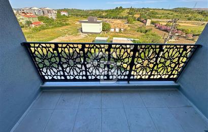 Çanakkale Lapseki'de Çift Balkon Geniş Teraslı 4+1 Dubleks Daire
