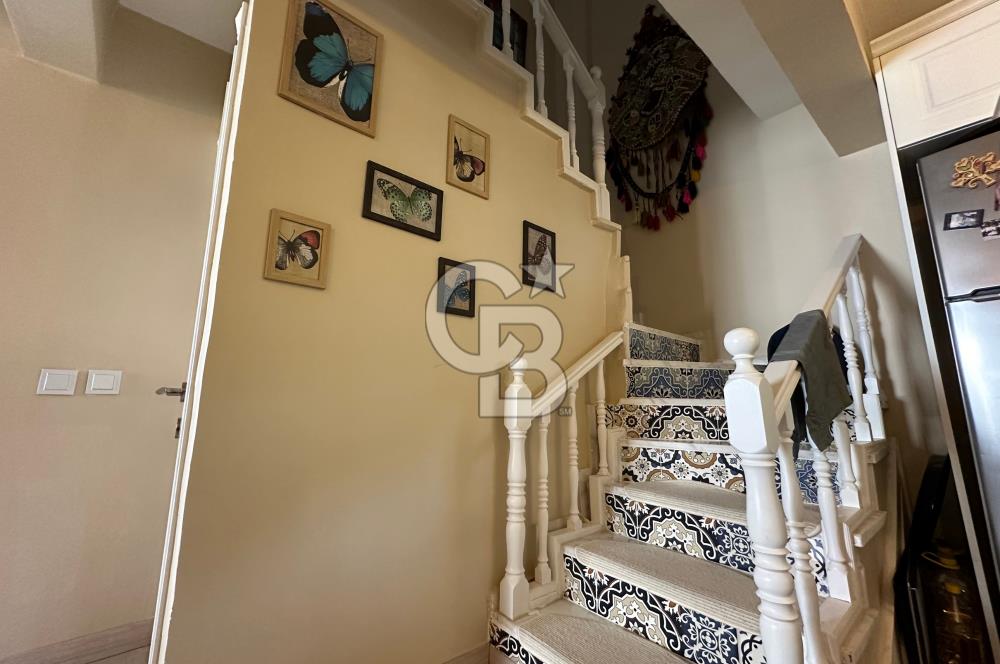 Çanakkale Lapseki'de Toprak 89 Sitesinde Köprü Manzaralı Villa