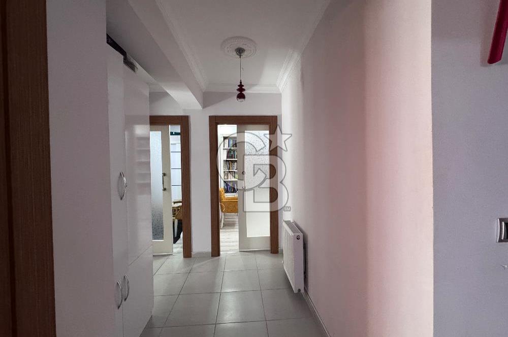İzmir Karşıyaka Donanmacı Mahallesi 2+1 Daire