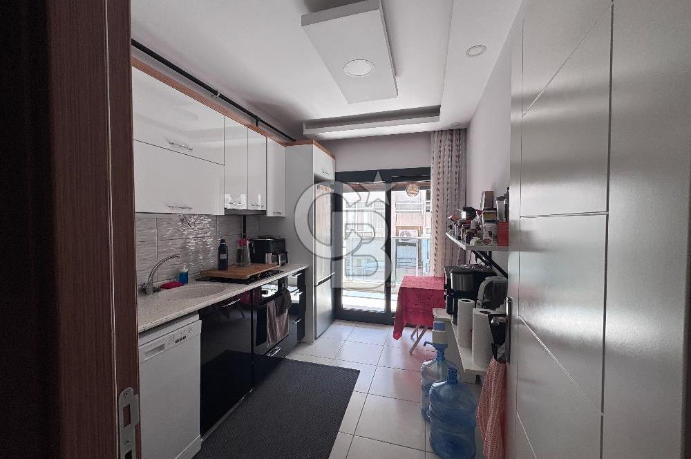 İzmir Karşıyaka Donanmacı Mahallesi 2+1 Daire
