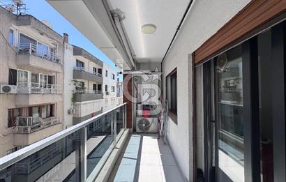 İzmir Karşıyaka Donanmacı Mahallesi 2+1 Daire