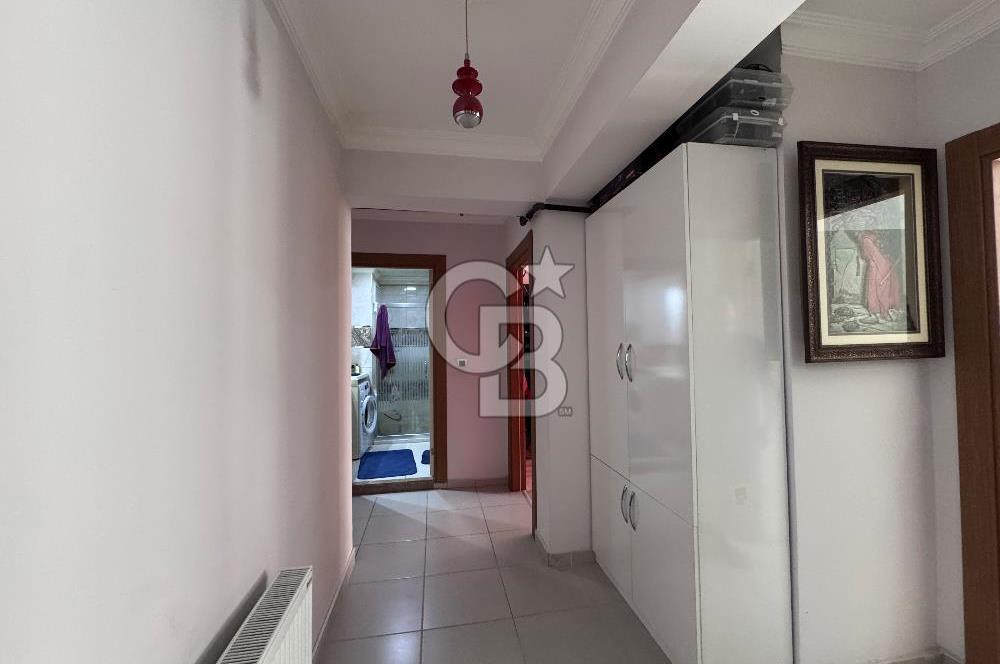 İzmir Karşıyaka Donanmacı Mahallesi 2+1 Daire