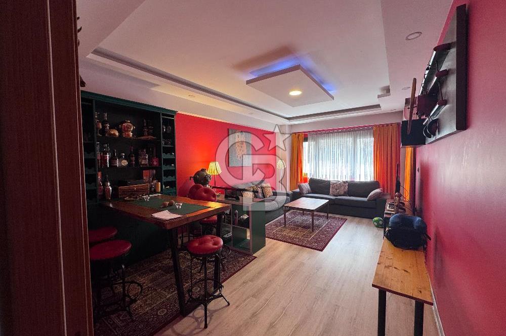 İzmir Karşıyaka Donanmacı Mahallesi 2+1 Daire