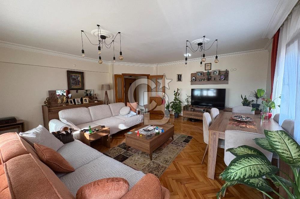 MALTEPE MERKEZ KULLANIŞLI 3+1 SATILIK DAİRE