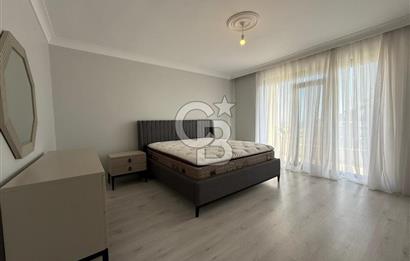 DENİZ MANZARALI, GENİŞ TERASLI İKİZ VİLLA 480M2 NET KULLANIM