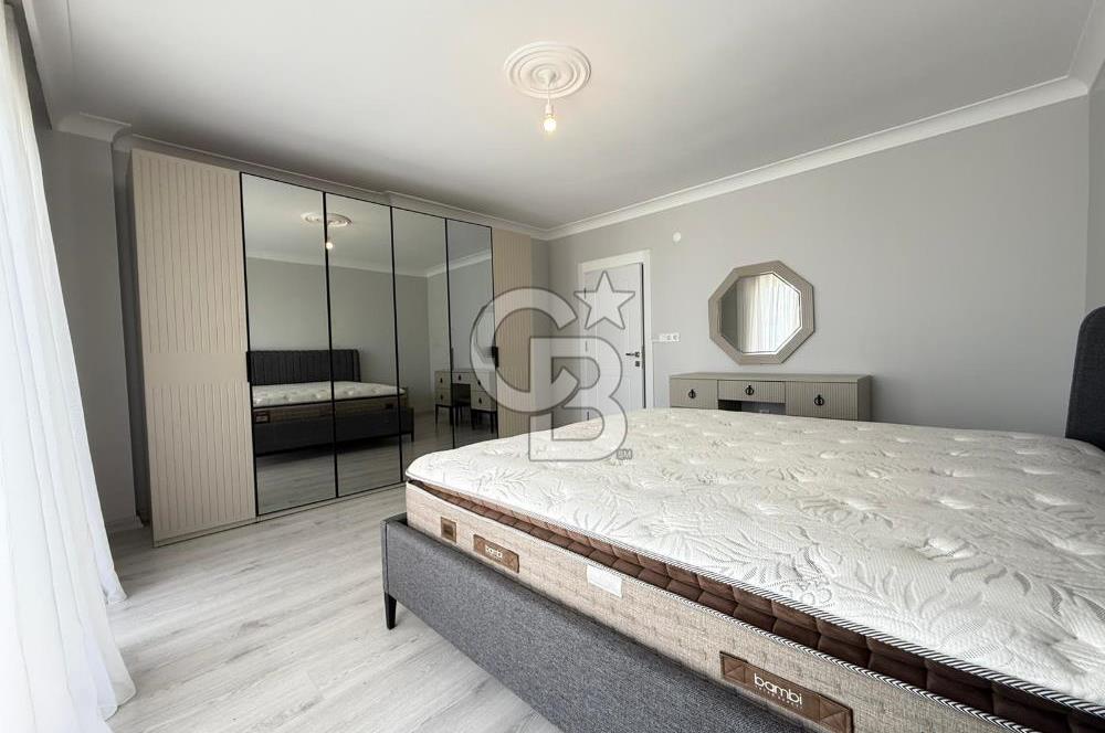 DENİZ MANZARALI, GENİŞ TERASLI İKİZ VİLLA 480M2 NET KULLANIM