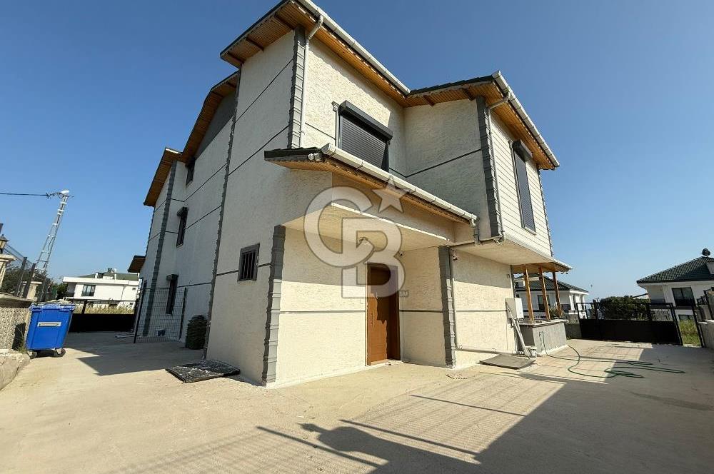 DENİZ MANZARALI, GENİŞ TERASLI İKİZ VİLLA 480M2 NET KULLANIM