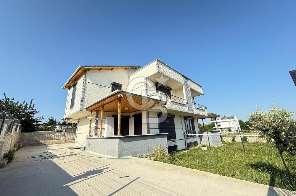 DENİZ MANZARALI, GENİŞ TERASLI İKİZ VİLLA 480M2 NET KULLANIM