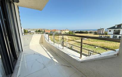 DENİZ MANZARALI, GENİŞ TERASLI İKİZ VİLLA 480M2 NET KULLANIM