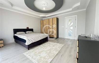 DENİZ MANZARALI, GENİŞ TERASLI İKİZ VİLLA 480M2 NET KULLANIM