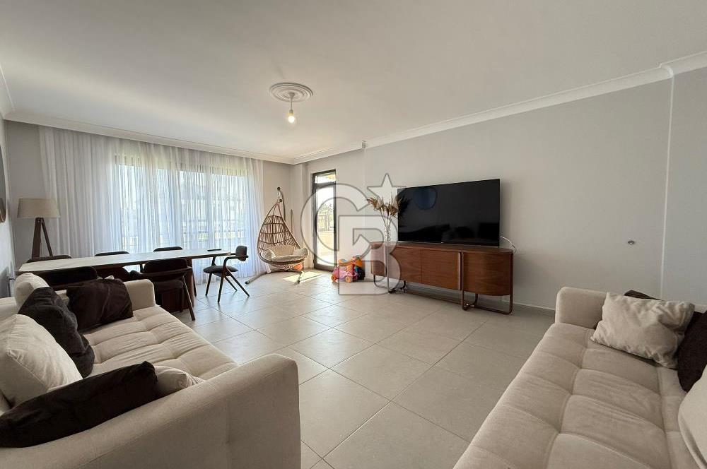 DENİZ MANZARALI, GENİŞ TERASLI İKİZ VİLLA 480M2 NET KULLANIM