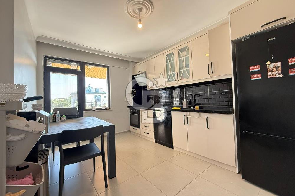DENİZ MANZARALI, GENİŞ TERASLI İKİZ VİLLA 480M2 NET KULLANIM
