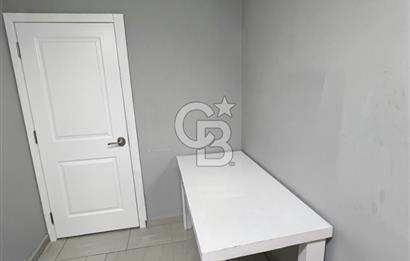 CB SE7EN'DAN DEMİR COUNTRY SİTESİNDE 3 KATLI KURUYEMİŞCİ & CAFE