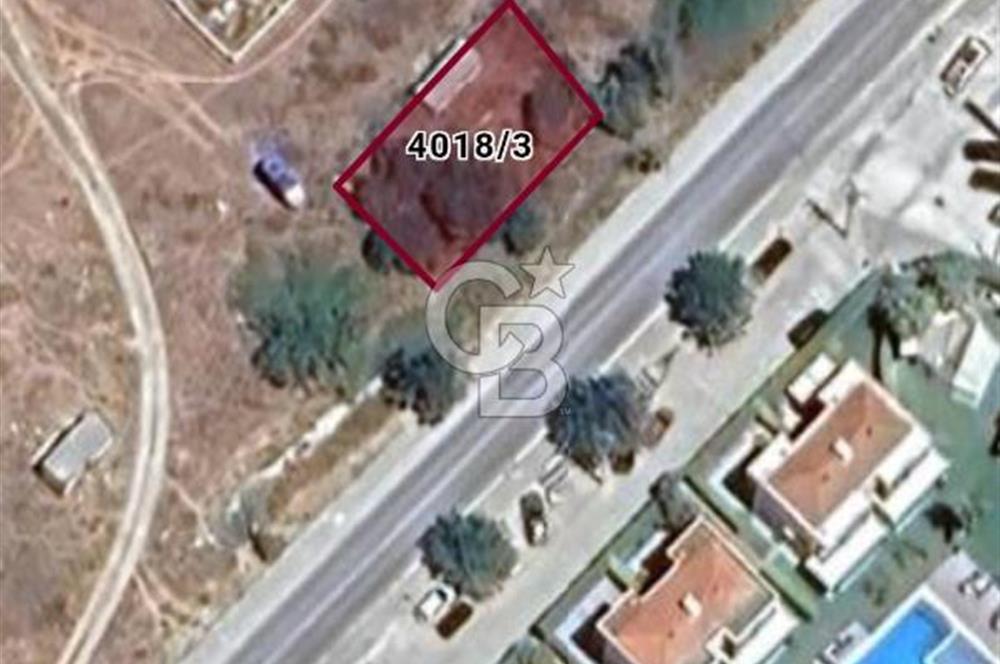 Reisdere’de Sahile 300 m, Yola Cepheli Ticari+Konut İmarlı Fırsat Arsa!