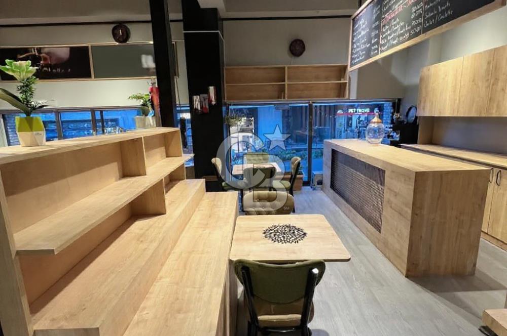CB SE7EN'DAN DEMİR COUNTRY SİTESİNDE 3 KATLI KURUYEMİŞCİ & CAFE