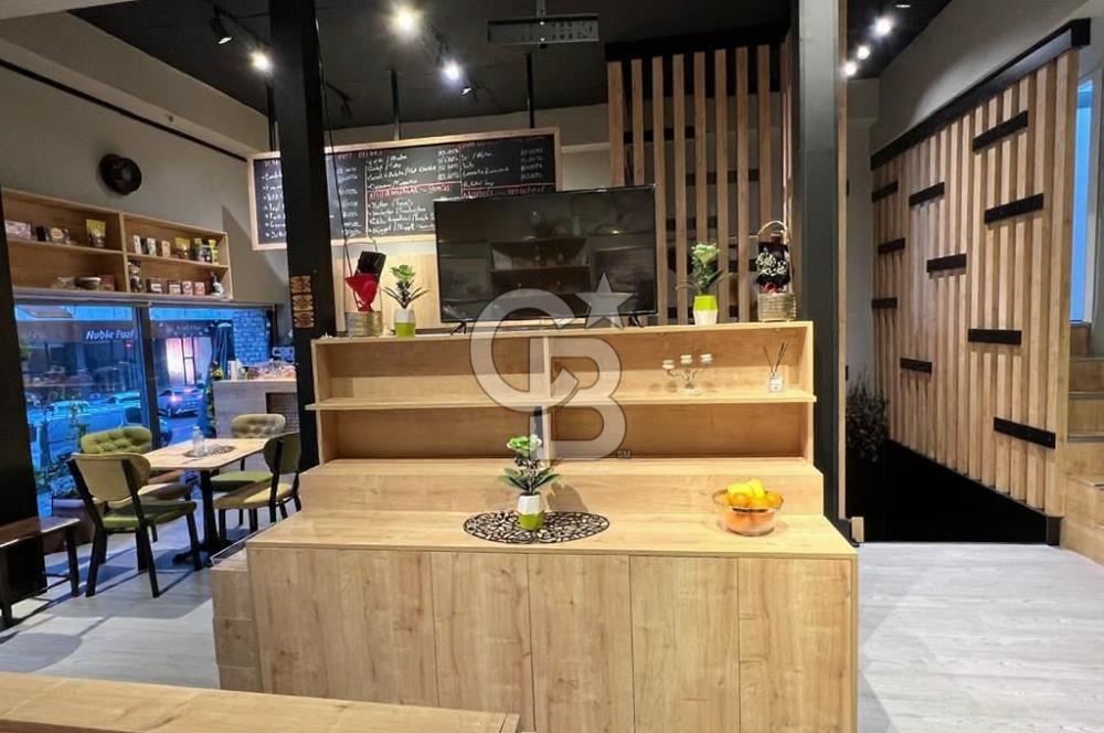 CB SE7EN'DAN DEMİR COUNTRY SİTESİNDE 3 KATLI KURUYEMİŞCİ & CAFE