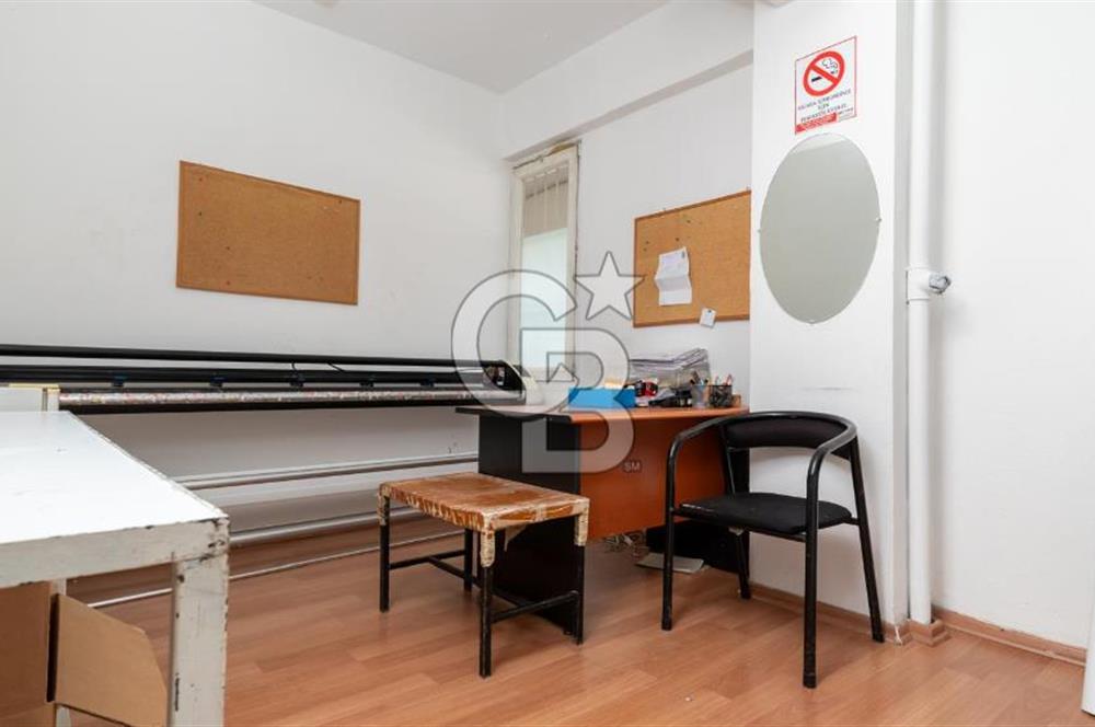 Gaziemir Sarnıçta 1470 m2 Arsa İçerisin de Satılık Fabrika