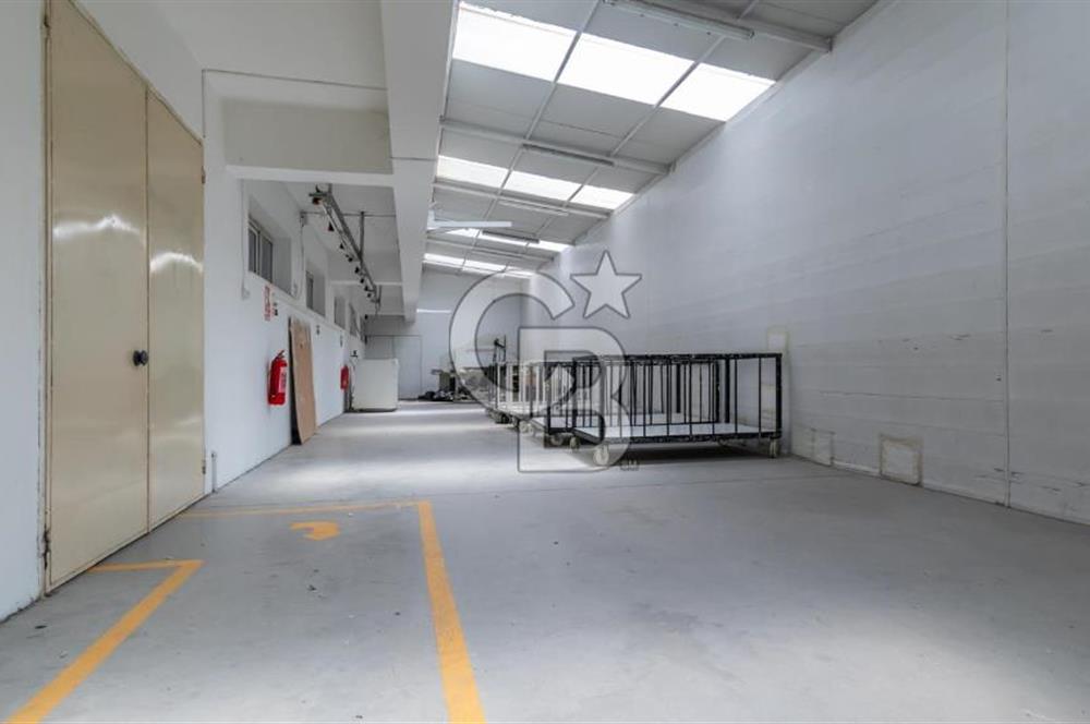 Gaziemir Sarnıçta 1470 m2 Arsa İçerisin de Satılık Fabrika