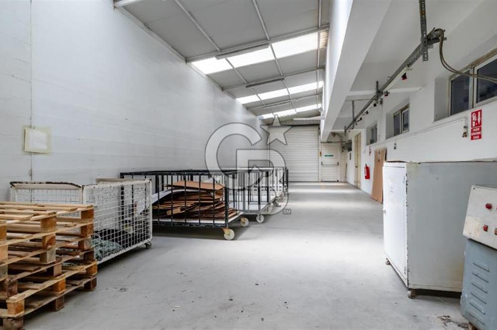 Gaziemir Sarnıçta 1470 m2 Arsa İçerisin de Satılık Fabrika