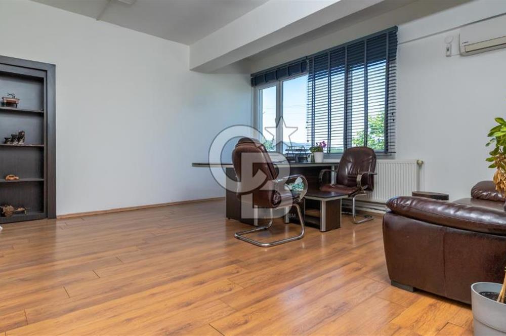 Gaziemir Sarnıçta 1470 m2 Arsa İçerisin de Satılık Fabrika
