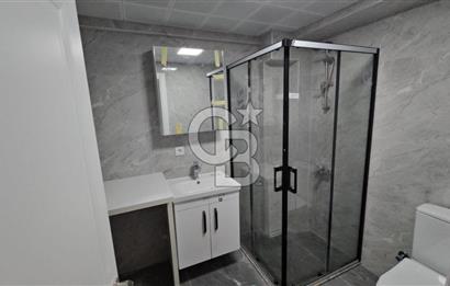 YENİ FOÇA DA SATILIK HAVUZLU SİTEDE 1+1 SATILIK DAİRE