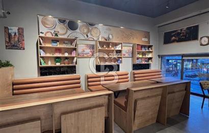 CB SE7EN'DAN DEMİR COUNTRY SİTESİNDE 3 KATLI KURUYEMİŞCİ & CAFE