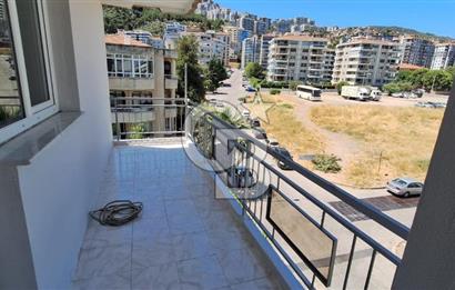 Narlıdere Ilıca Mahallesinde Geniş Tadilatlı Kiralık Daire