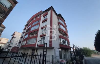 GÖKÇEK MAH.DE CADDE ÜSTÜ HARİKA KONUMDA 3+1 125 M2 NET DAİRE