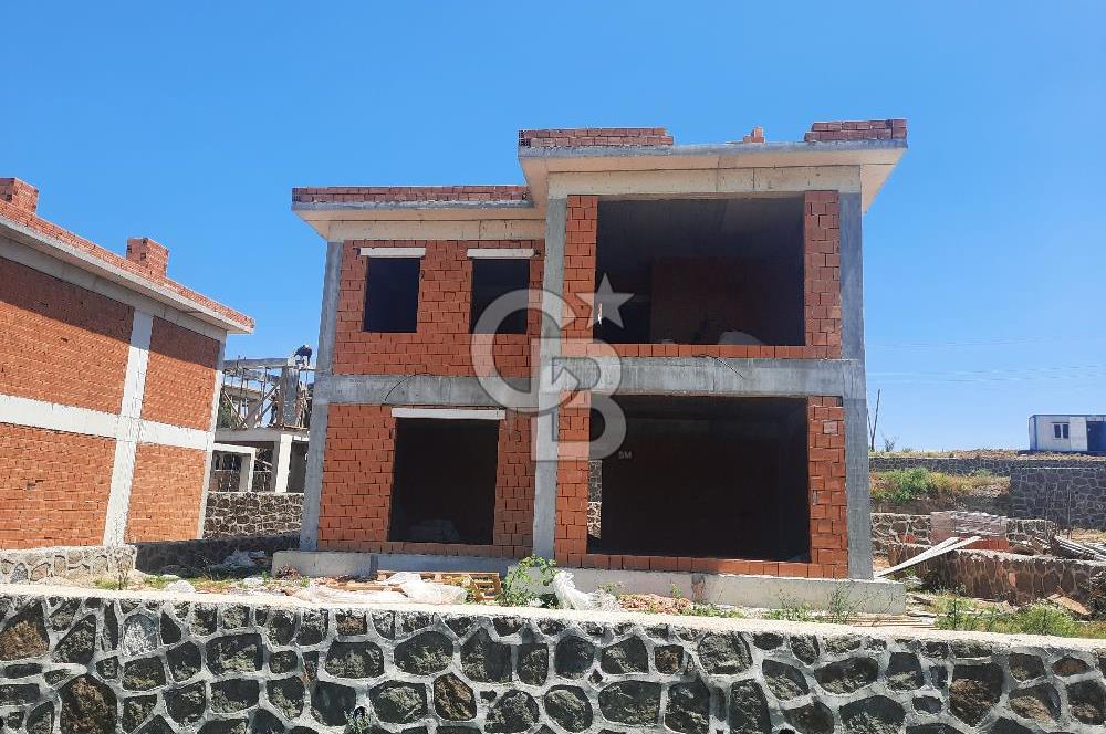 İzmit'te Site İçi Satılık Fırsat Villa