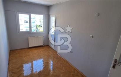 Narlıdere Ilıca Mahallesinde Geniş Tadilatlı Kiralık Daire