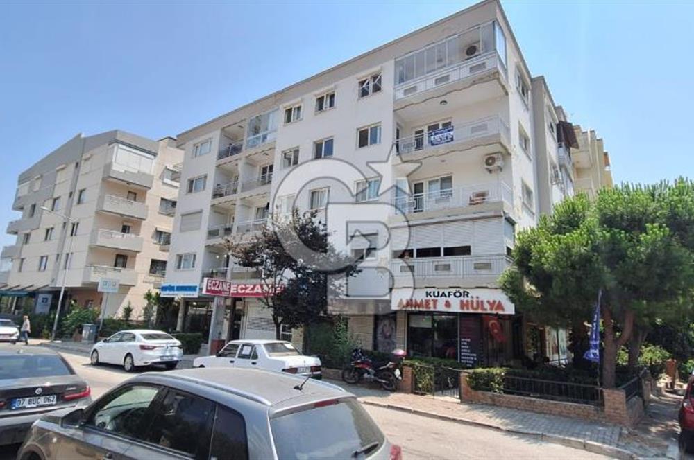 Narlıdere Ilıca Mahallesinde Geniş Tadilatlı Kiralık Daire