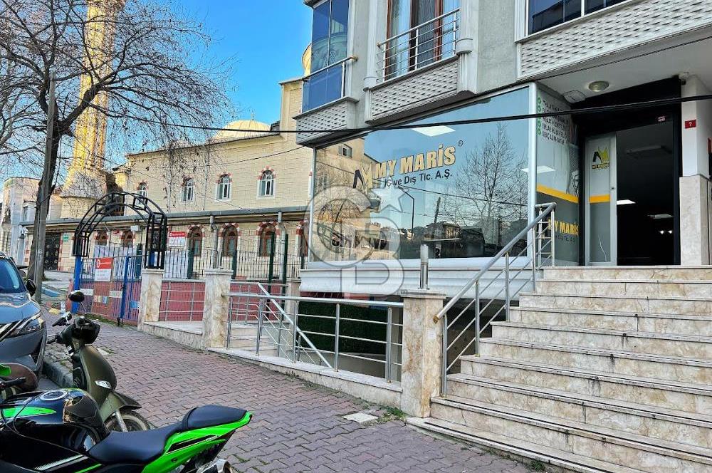 BEYLİKDÜZÜ YAKUPLU BASKENT CAD. SATILIK DÜKKAN