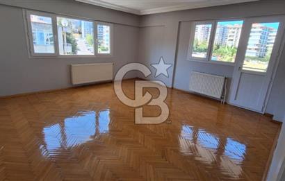Narlıdere Ilıca Mahallesinde Geniş Tadilatlı Kiralık Daire