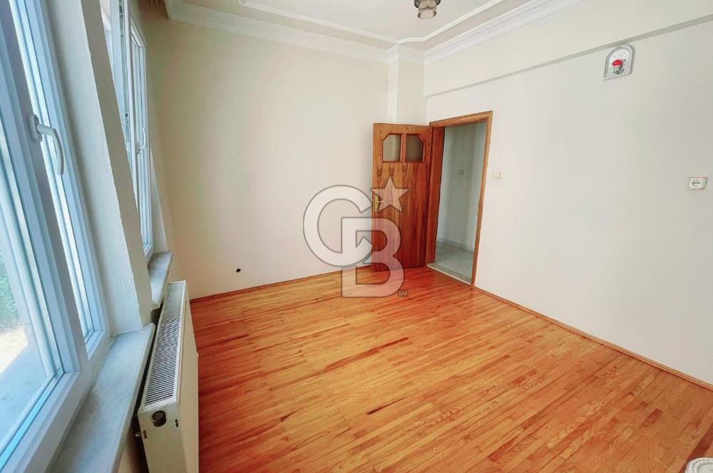 EĞİRDİR PLAJ MAHALLESİNDE DOĞALGAZLI MANZARALI BÜYÜK 3+1 DAİRE