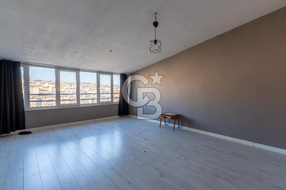İÇERENKÖY'DE SATILIK 2+1 DUBLEKS NET 100 m²