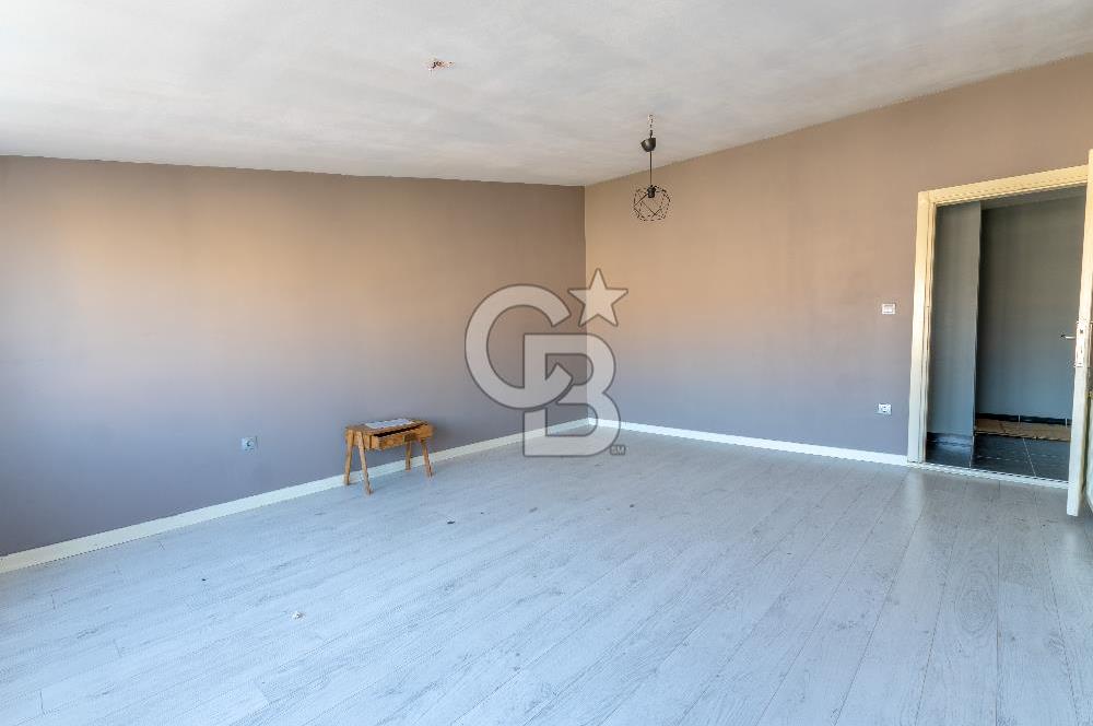 İÇERENKÖY'DE SATILIK 2+1 DUBLEKS NET 100 m²