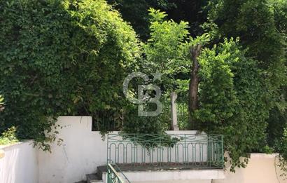 TARABYA'DA SATILIK MANZARALI DUBLEKS YOL YALI DAİRESİ