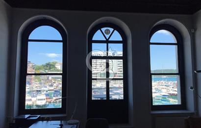 TARABYA'DA SATILIK MANZARALI DUBLEKS YOL YALI DAİRESİ