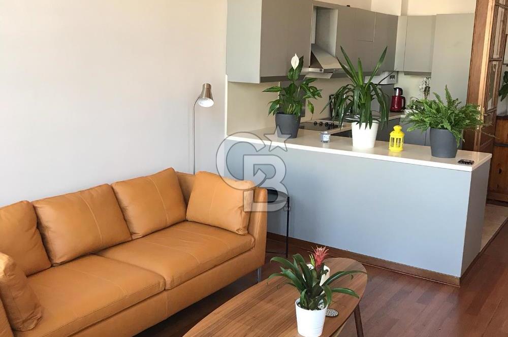 TARABYA'DA SATILIK MANZARALI DUBLEKS YOL YALI DAİRESİ