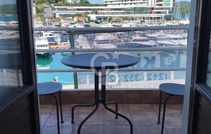 TARABYA'DA SATILIK MANZARALI DUBLEKS YOL YALI DAİRESİ