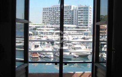 TARABYA'DA SATILIK MANZARALI DUBLEKS YOL YALI DAİRESİ