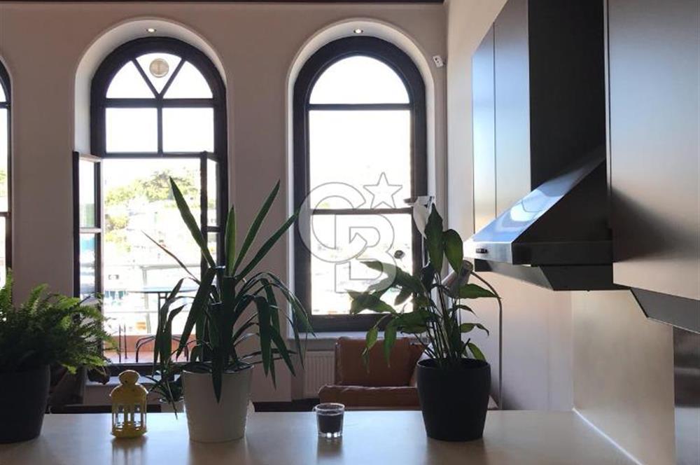 TARABYA'DA SATILIK MANZARALI DUBLEKS YOL YALI DAİRESİ