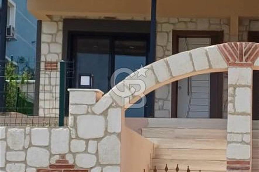 İzmir Foça Bağarası'nda Satılık Dubleks Villa