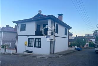 ÖZENLE TASARLANMIŞ VİLLA