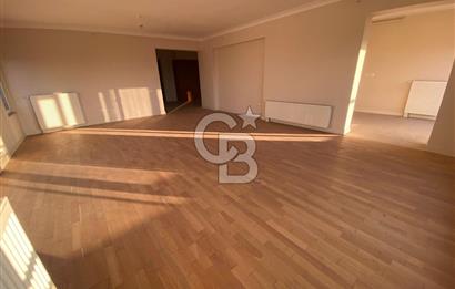 SİNPAŞ GÜNEYPARK 1 SİTESİNDE 4+1 MANZARALI SIFIR DAİRE