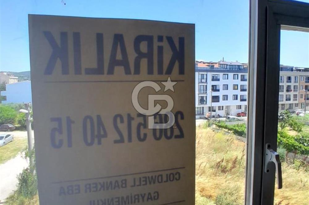 Lapseki Çardak'ta Cadde Üzeri Kısmi Eşyalı Geniş 2+1 Daire