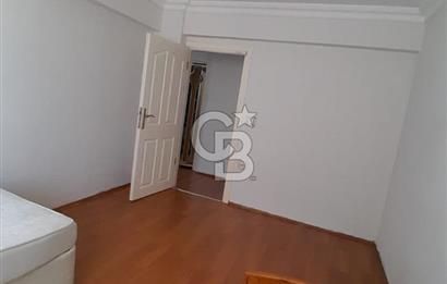Lapseki Çardak'ta Cadde Üzeri Kısmi Eşyalı Geniş 2+1 Daire