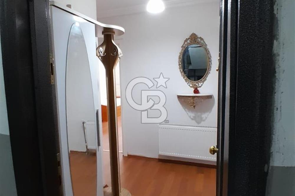 Lapseki Çardak'ta Cadde Üzeri Kısmi Eşyalı Geniş 2+1 Daire